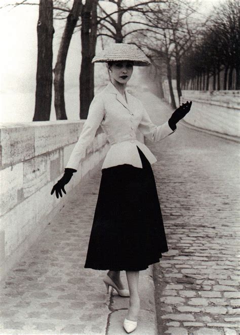 christian dior bar suit 1947|christian dior 1947 fashion style.